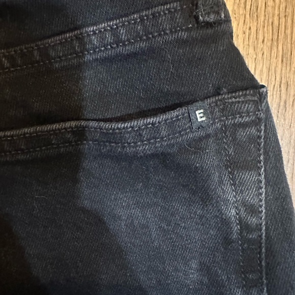 Everlane The Curvy Cheeky Jean-Washed Black-Size 24 - Picture 7 of 10